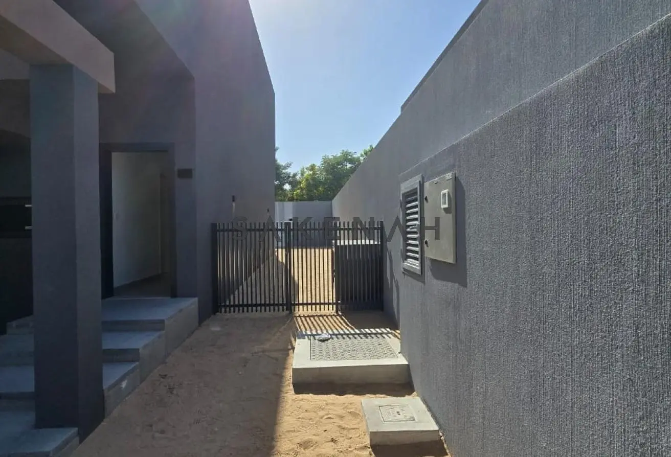 83659158 - Property Main Image