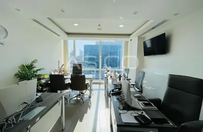 مكتب - استوديو للايجار في برج تماني - الخليج التجاري - دبي