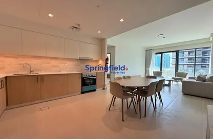 Apartment - 2 Bedrooms - 2 Bathrooms for sale in Seagate Building 1 - Seagate - Mina Rashid - Dubai