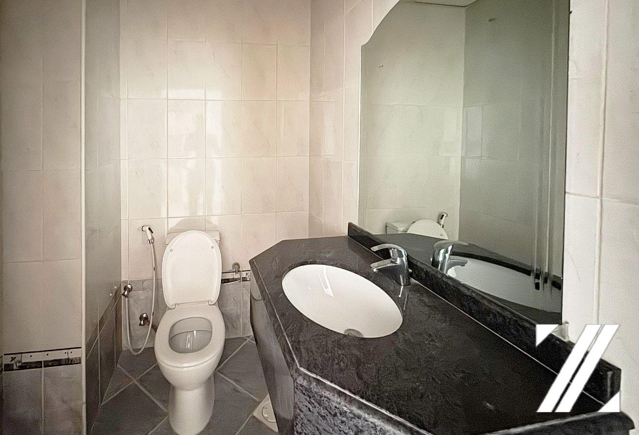 Modern Layout | High Floor I Multiple Cheques photo 8