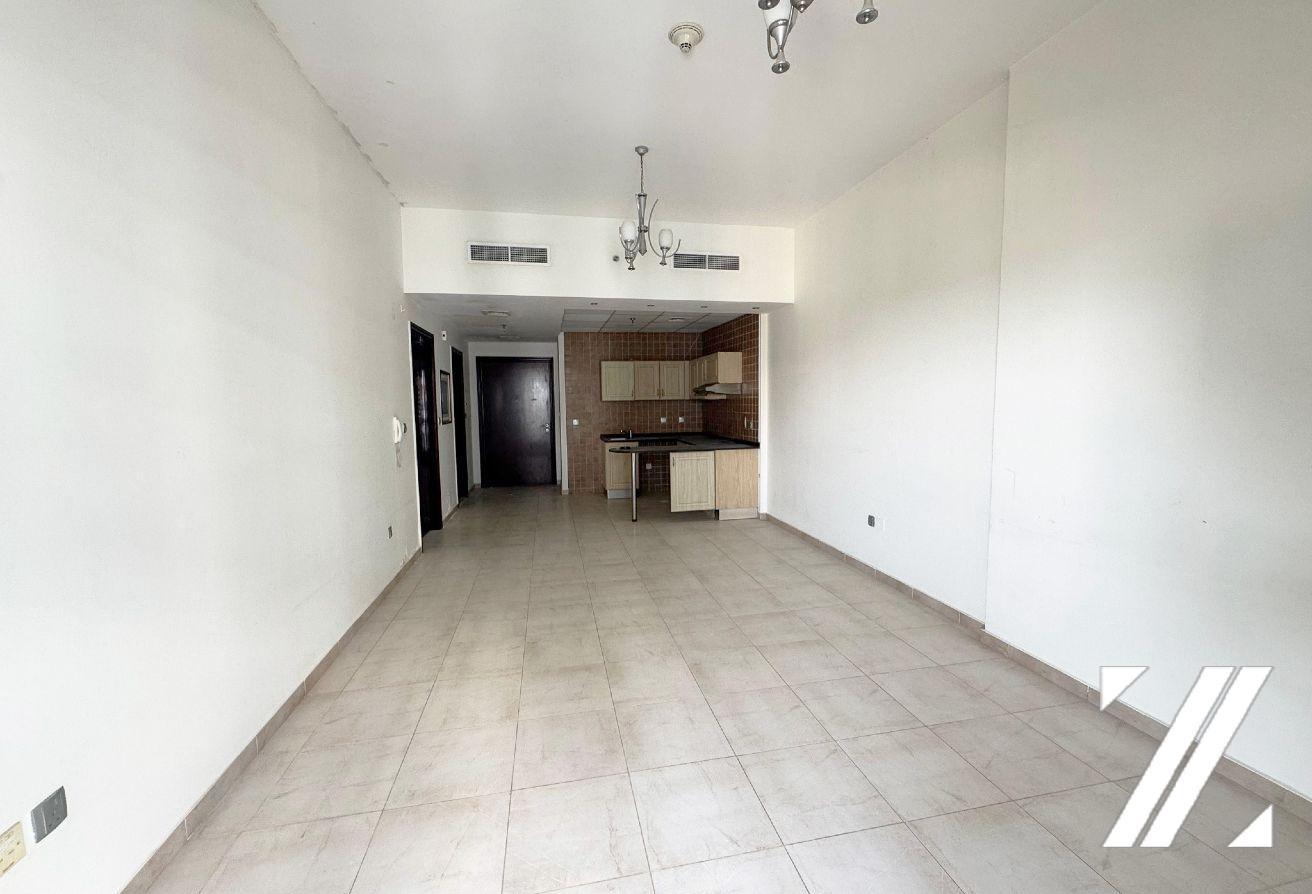 Modern Layout | High Floor I Multiple Cheques photo 2