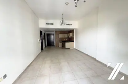 Apartment - 1 Bedroom - 2 Bathrooms for rent in Hamza Tower - Dubai Sports City - Dubai Apartment - 1 Bedroom - 2 Bathrooms for rent in Hamza Tower - Dubai Sports City - Dubai