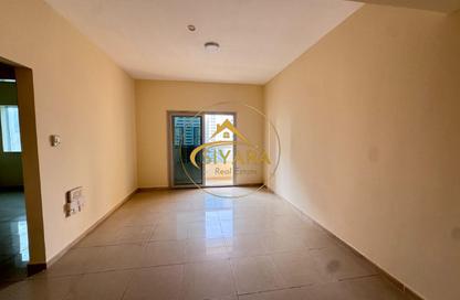 Apartment - 1 - 1 for rent in Al Khan Corniche - Al Khan - Sharjah