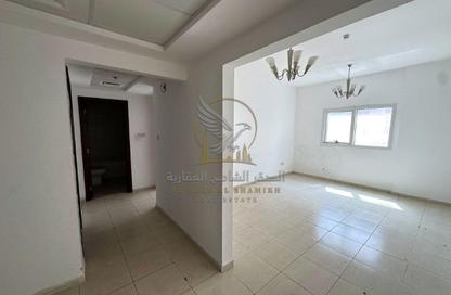 Apartment - 1 - 2 for rent in Al Mamzar - Al Mamzar - Sharjah - Sharjah Apartment - 1 - 2 for rent in Al Mamzar - Al Mamzar - Sharjah - Sharjah