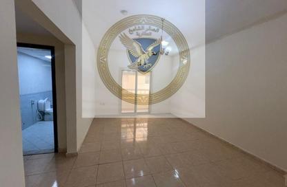 Apartment - 2 Bedrooms - 2 Bathrooms for rent in Al Qulaya'ah - Al Sharq - Sharjah