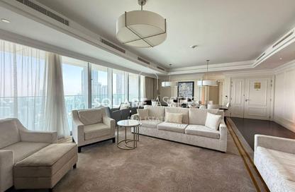 Apartment - 4 - 6 for rent in Kempinski Blvd (The address Blvd) - Downtown Dubai - Dubai
