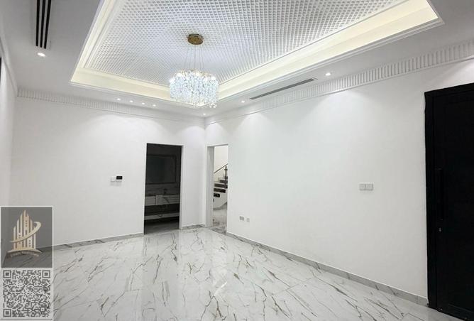 61674618 - Property Image 3