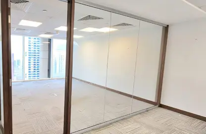 Office Space - 3 Bedrooms - 2 Bathrooms for rent in Maze Tower - Sheikh Zayed Road - Dubai