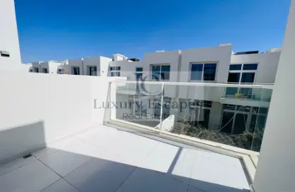 Villa - 4 Bedrooms - 3 Bathrooms for rent in Avencia 2 - Avencia - Damac Hills 2 - Dubai