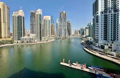 Apartment - 1 Bedroom - 2 Bathrooms for rent in Marina View Tower B - Marina View - Dubai Marina - Dubai