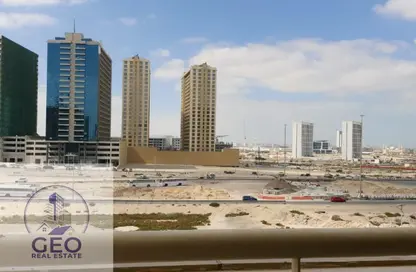 شقة - 1 حمام للايجار في برج فرانكفورت - مدينة دبي الرياضية - دبي