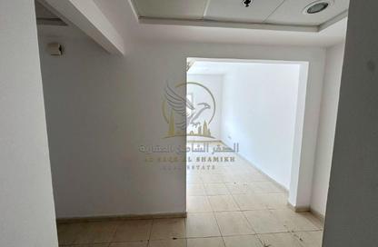 Apartment - 1 - 2 for rent in Al Mamzar - Al Mamzar - Sharjah - Sharjah