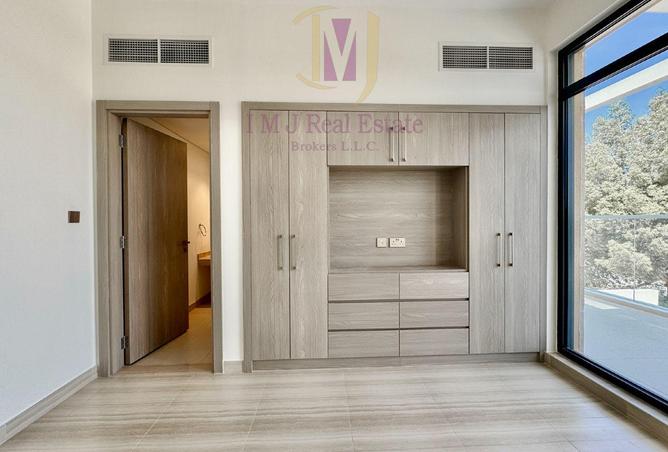 58176019 - Property Image 2