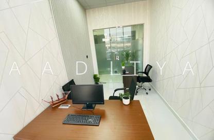 Office Space - Studio - 1 Bathroom for rent in Red Avenue - Al Garhoud - Dubai
