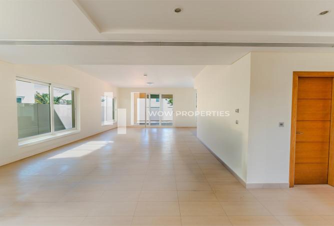 53999853 - Property Image 3