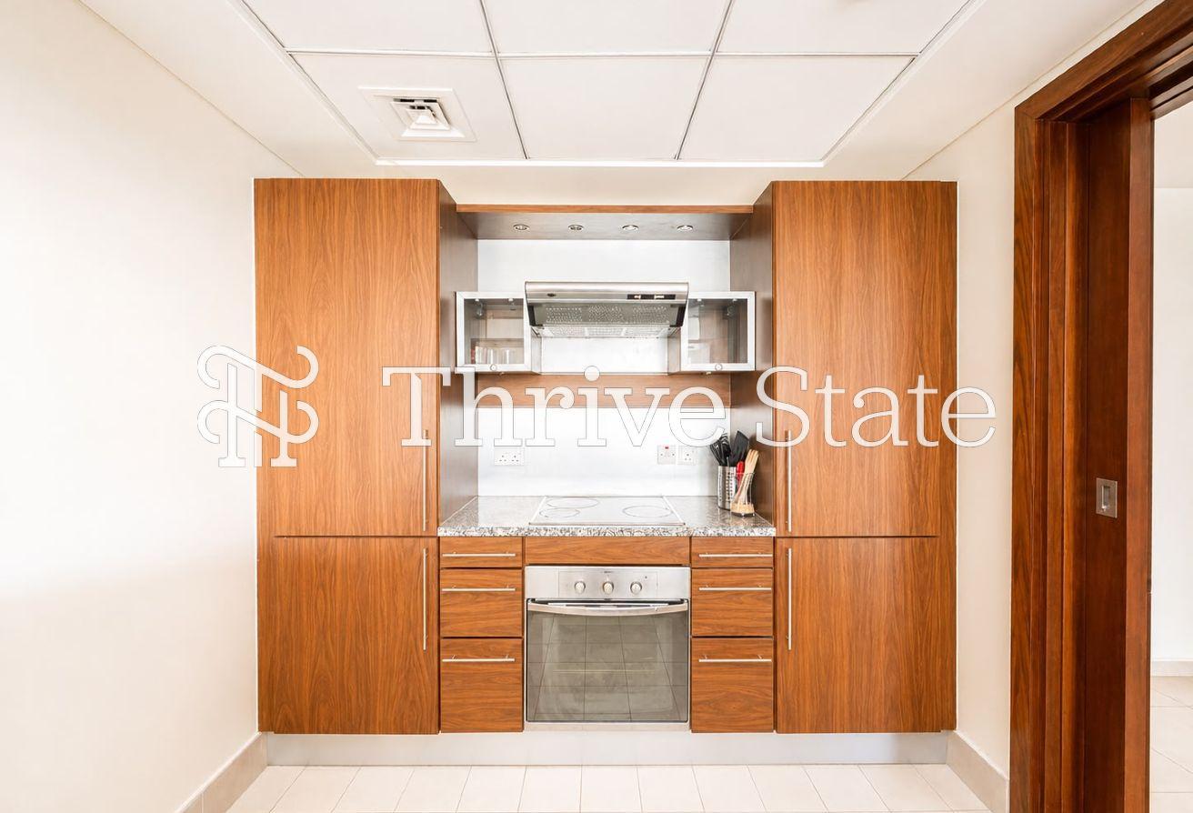 Furnished | AC Free | High Floor | Vacant July photo 9