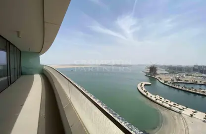 شقة - 3 غرف نوم - 4 حمامات للايجار في برج السيل - الدانة - شاطئ الراحة - أبوظبي