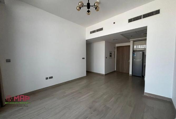 76164294 - صورة العقار 3