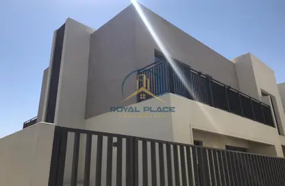 Villa - 3 Bedrooms - 4 Bathrooms for rent in EMAAR South - Dubai South (Dubai World Central) - Dubai