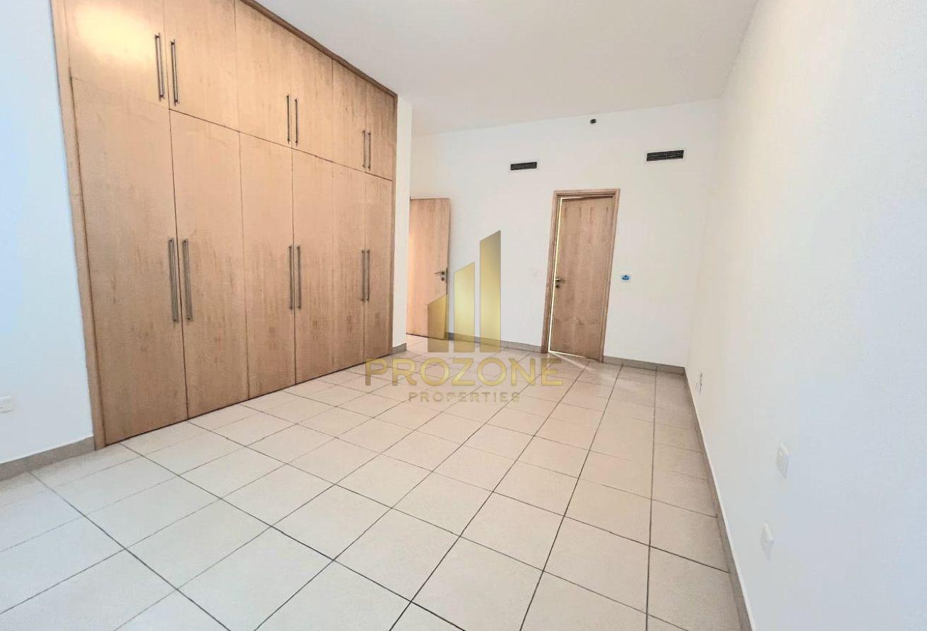 Close to MOE | Well Maintained | Chiller Free photo 9