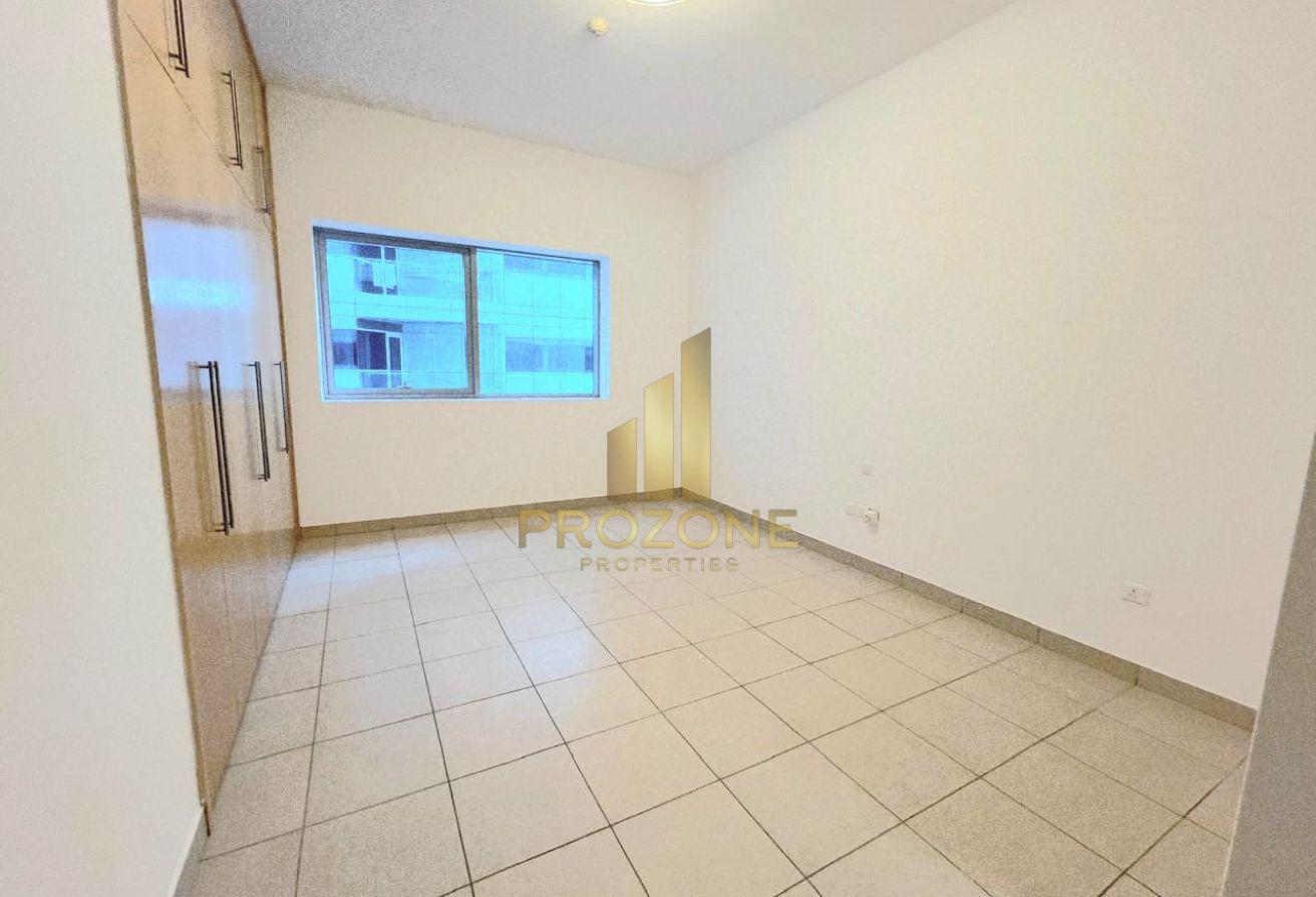 Close to MOE | Well Maintained | Chiller Free photo 7