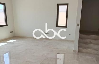 Villa - 3 - 4 for rent in Cordoba - Bloom Living - Zayed City (Khalifa City C) - Khalifa City - Abu Dhabi