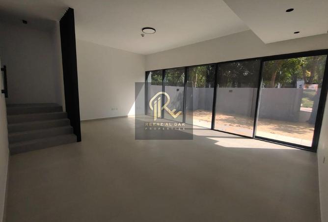 128384000 - Property Image 3
