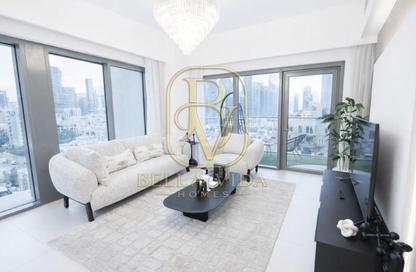 Apartment - 2 - 2 for rent in Burj Royale - Downtown Dubai - Dubai