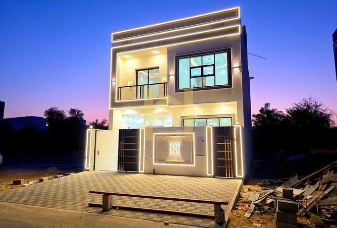 77403113 - Property Image 2