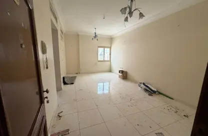Apartment - 1 Bedroom - 1 Bathroom for rent in Al Nahda Complex - Al Nahda - Sharjah