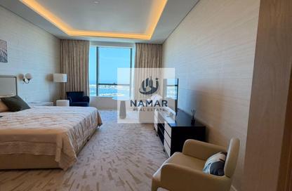Apartment - Studio - 1 for rent in The Palm Tower - Palm Jumeirah - Dubai
