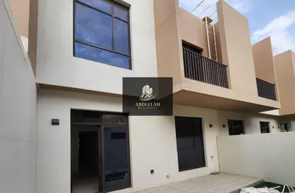 Townhouse - 3 Bedrooms - 4 Bathrooms for rent in Nasma Residence - Al Tai - Sharjah