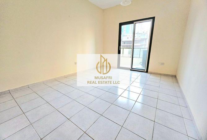 111842353 - Property Image 3