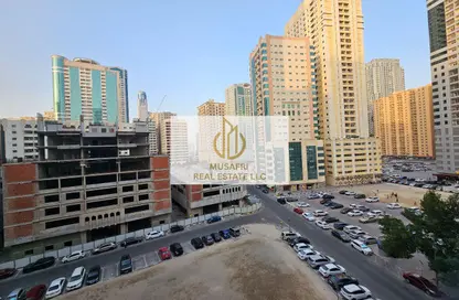 شقة - 2 غرف نوم - 2 حمامات للايجار في بناية المايا - النهدة - الشارقة