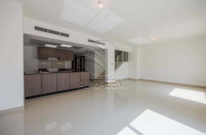 Villa - 3 Bedrooms - 3 Bathrooms for rent in Manazel Al Reef 2 - Al Samha - Abu Dhabi Villa - 3 Bedrooms - 3 Bathrooms for rent in Manazel Al Reef 2 - Al Samha - Abu Dhabi
