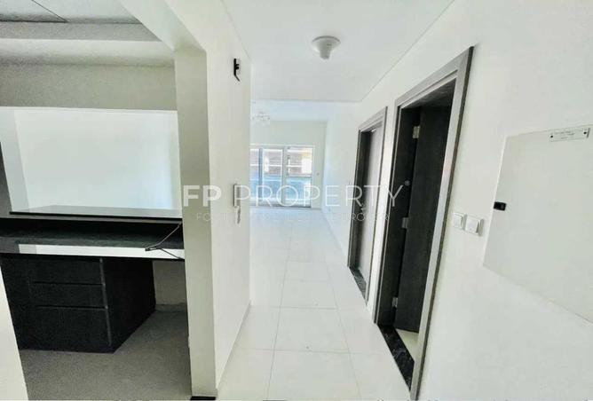 64405013 - Property Image 2