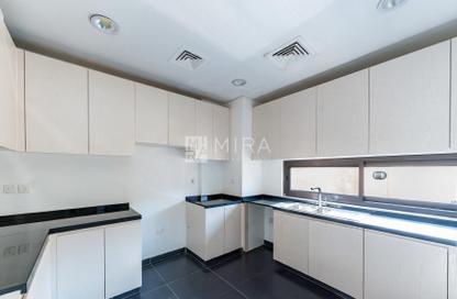 Townhouse - 3 - 5 for rent in Trinity - Damac Hills - Dubai