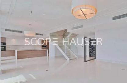 Apartment - 2 Bedrooms - 3 Bathrooms for sale in Four Seasons Private Residences - Al Maryah Island - Abu Dhabi