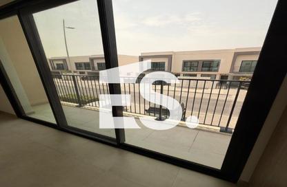 Townhouse - 2 - 3 for sale in The Dahlias - Yas Acres - Yas Island - Abu Dhabi
