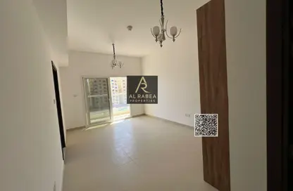 Apartment - 1 Bathroom for rent in Al Ameera Village - Ajman