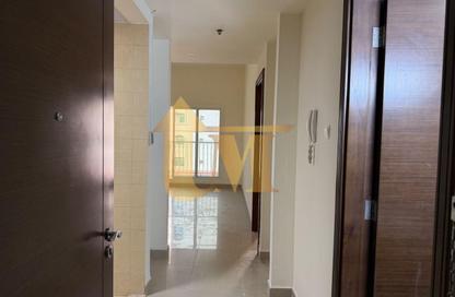 Apartment - 1 - 2 for rent in Trafalgar Central - CBD (Central Business District) - International City - Dubai