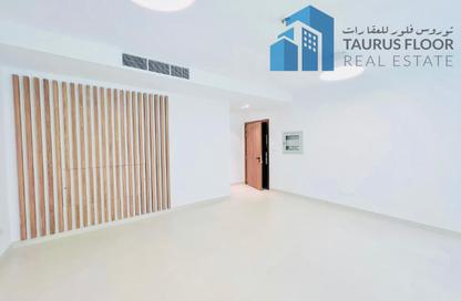 Apartment - 1 Bedroom - 2 Bathrooms for rent in DXB Tower - Sheikh Zayed Road - Dubai