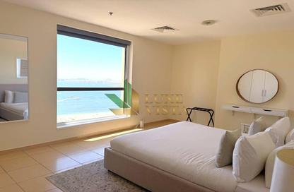 Apartment - 2 Bedrooms - 3 Bathrooms for sale in Shams 4 - Shams - Jumeirah Beach Residence - Dubai