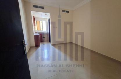 Apartment - Studio - 1 Bathroom for rent in Muwailih Building - Muwaileh - Sharjah