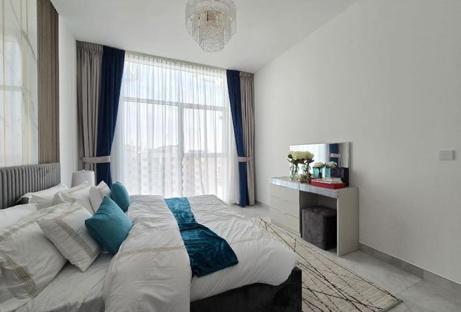Near Metro | Fully Furnished | Villa View | Vacant