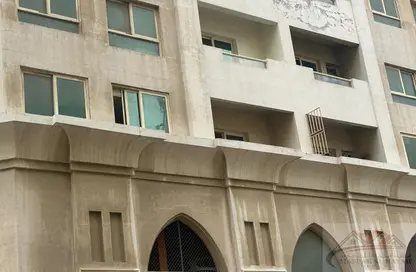 عمارة بالكامل - 2 غرف نوم - 2 حمامات للايجار في ألفه - تجارية مويلح - الشارقة