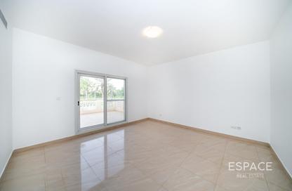 Villa - 4 Bedrooms - 3 Bathrooms for rent in Meadows 3 - Meadows - Dubai