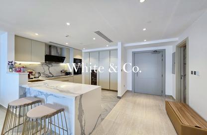 Apartment - 2 - 4 for rent in Marina Residences 1 - Marina Residences - Palm Jumeirah - Dubai