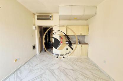 Apartment - Studio - 1 for rent in Fire Station Road - Muwaileh - Sharjah