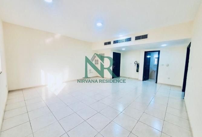 58165256 - Property Image 2